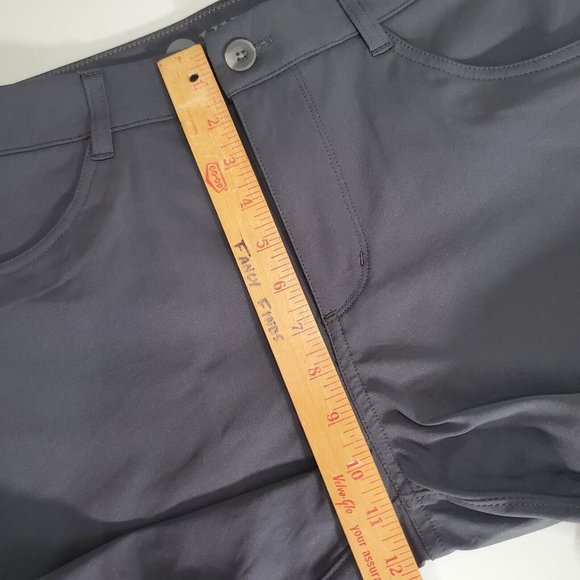 Vuori Pants Mens 32 Gray Meta Tapered Leg Stretch Chino Flat Front Pockets - Picture 9 of 12